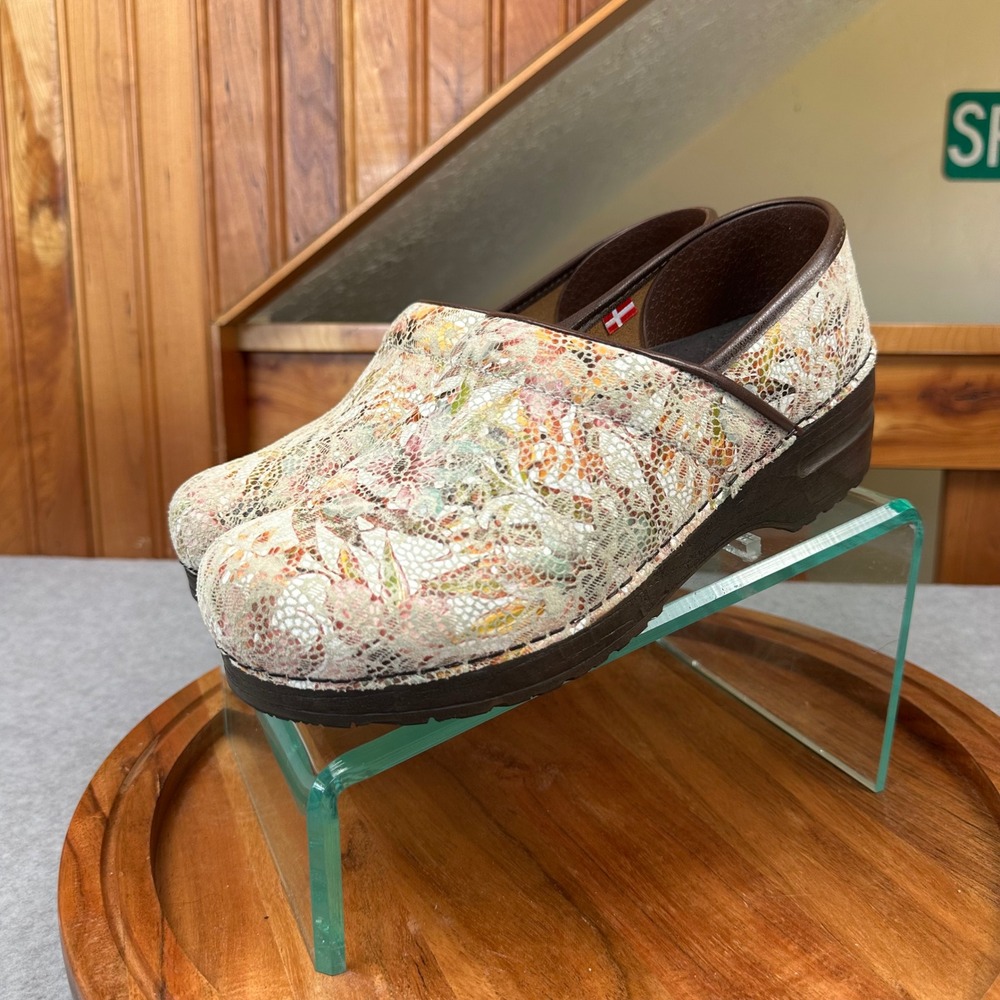 Sanita Professional Clogs Womens 39 Floral Lace Snakeskin Print Multi Brown Rare - Picture 4 of 9